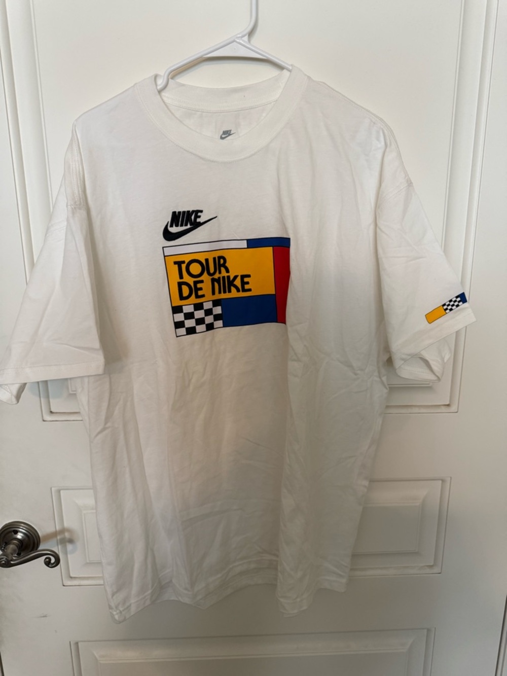 Nike White Tour‎ De Nike Graphic Short Sleeve Tee New W/O Tags